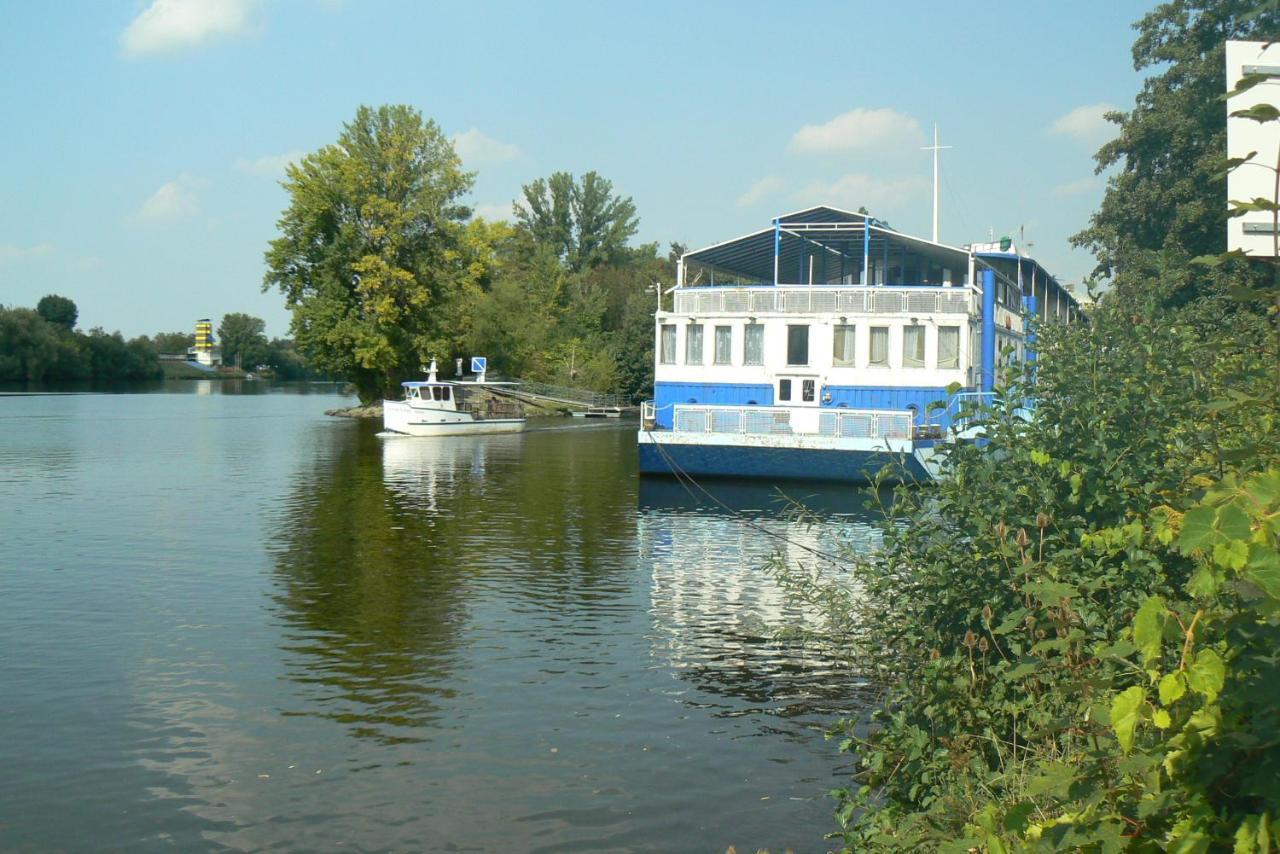Racek Botel Praha